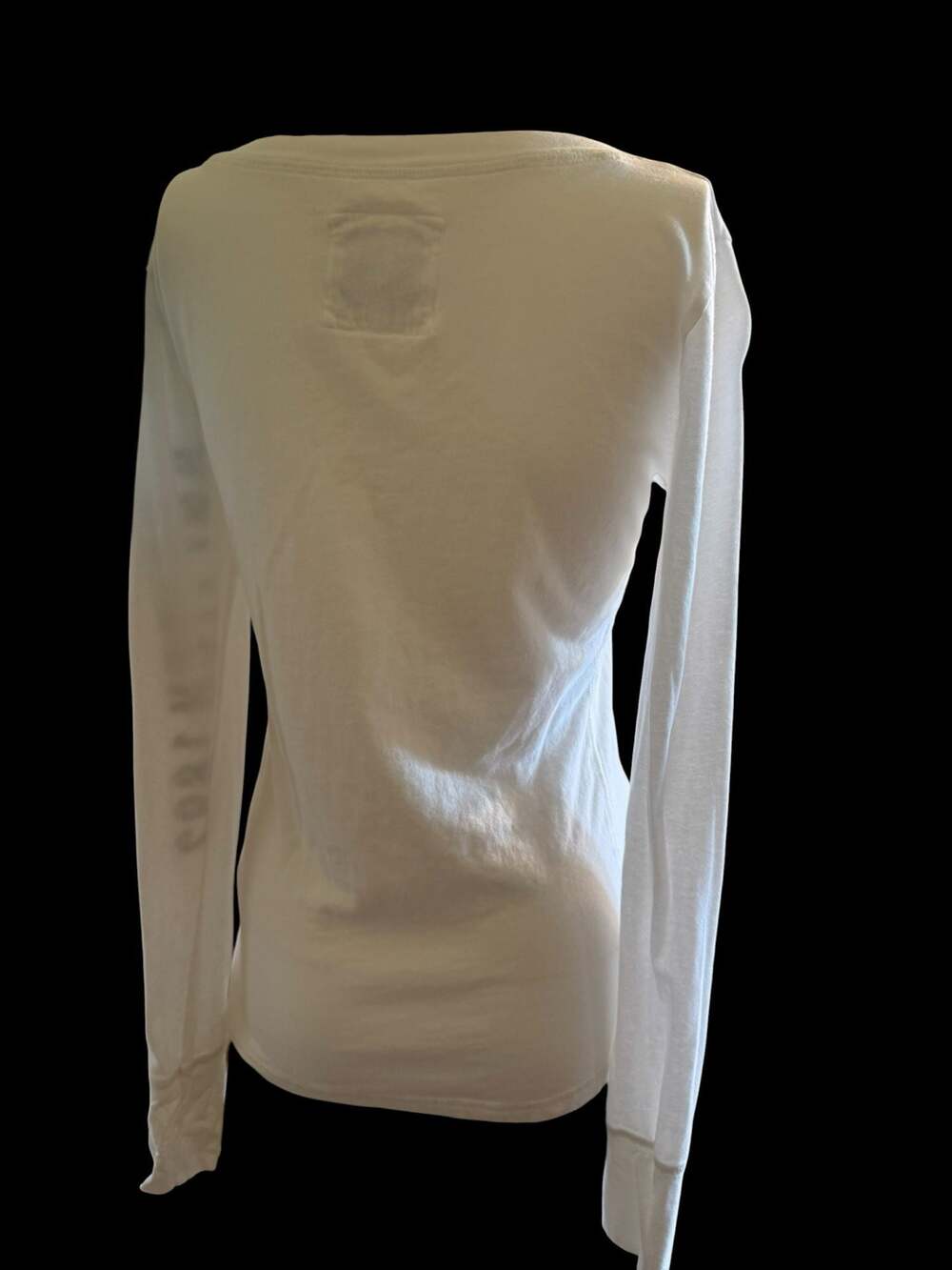 Abercrombie & Fitch White V-Neck Long Sleeve Shirt with Sleeve Applique Size M - Picture 2 of 4